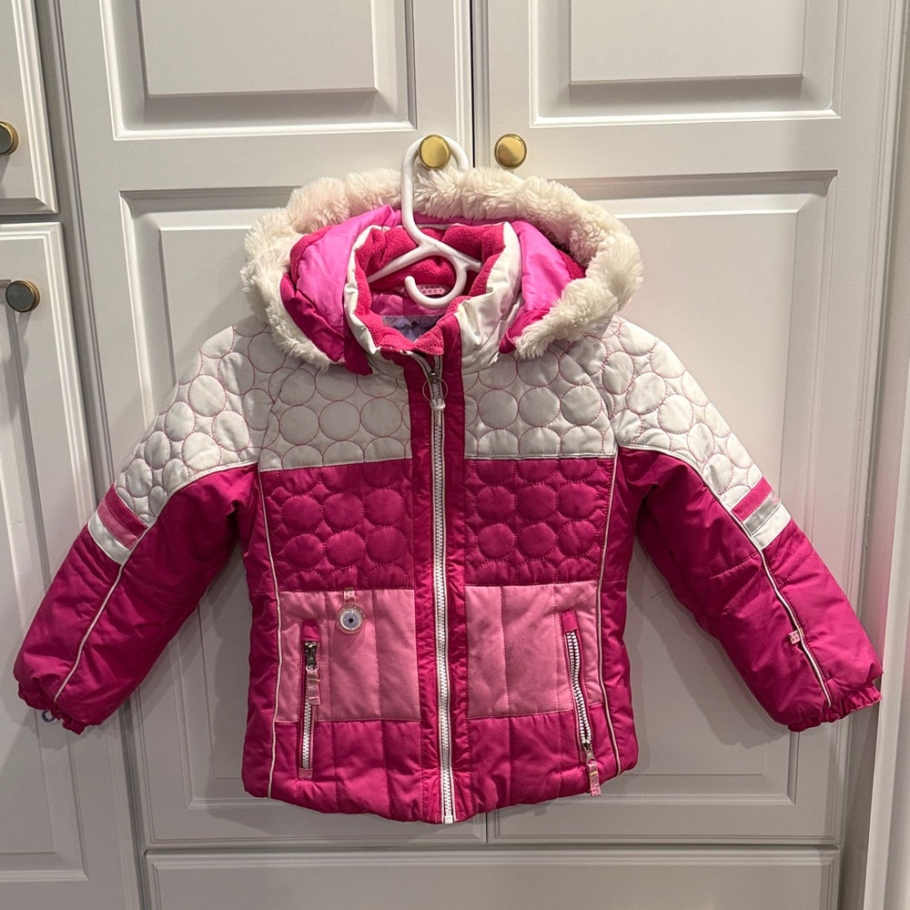 Obermeyer Pink and and White I-grow Ski Jacket and Pants, size 6